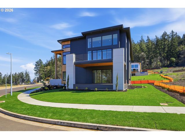 3490 SOUTHVIEW Dr, Eugene, OR 97405