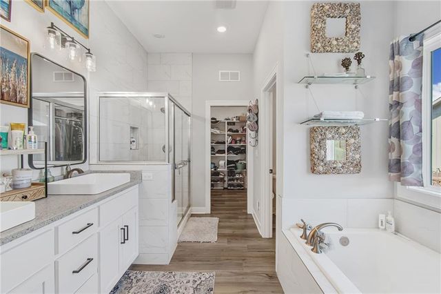 9208 NE 110th Terrace, Kansas City, MO 64157