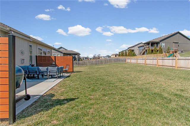 9208 NE 110th Terrace, Kansas City, MO 64157