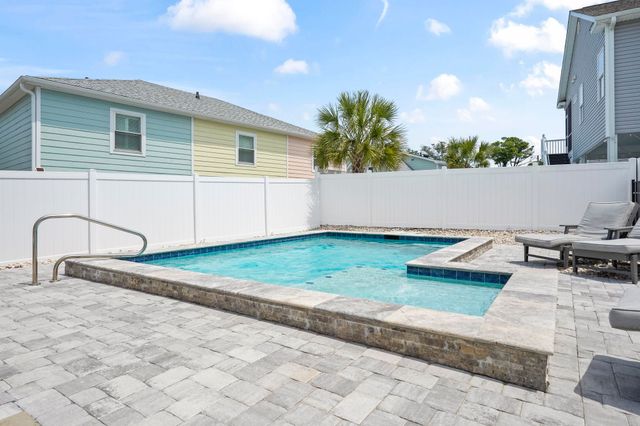 825 Hillside Dr. S, North Myrtle Beach, SC 29582