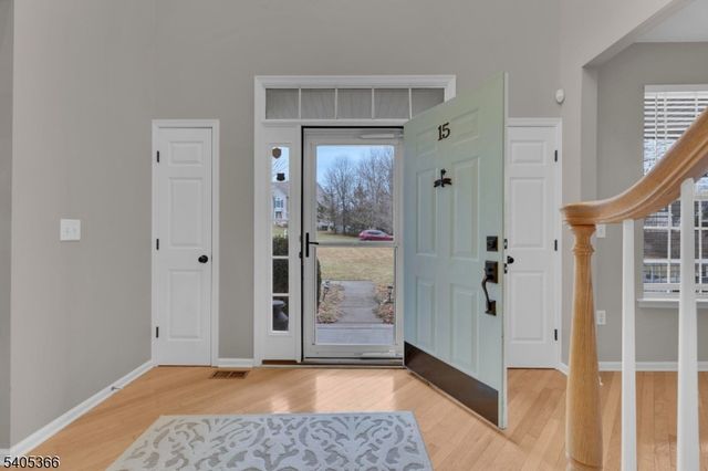 15 Dorset Dr, Mount Olive Twp., NJ 07840