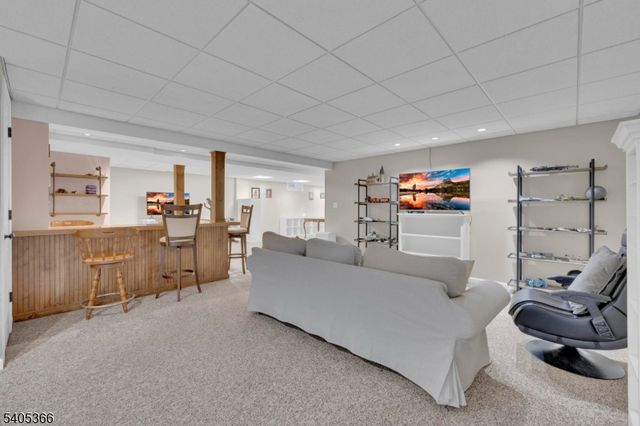 15 Dorset Dr, Mount Olive Twp., NJ 07840