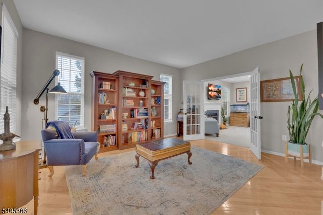 15 Dorset Dr, Mount Olive Twp., NJ 07840