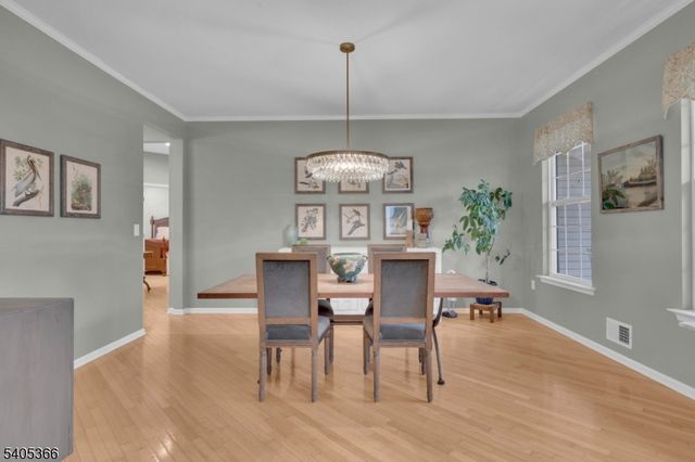 15 Dorset Dr, Mount Olive Twp., NJ 07840