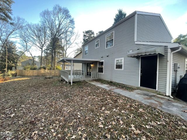 8920 Taymouth Court, Raleigh, NC 27613