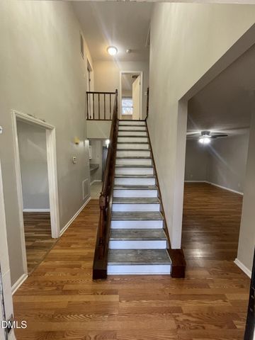 8920 Taymouth Court, Raleigh, NC 27613