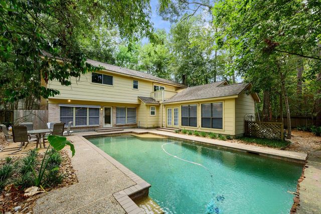 2824 S Logrun Circle, The Woodlands, TX 77380