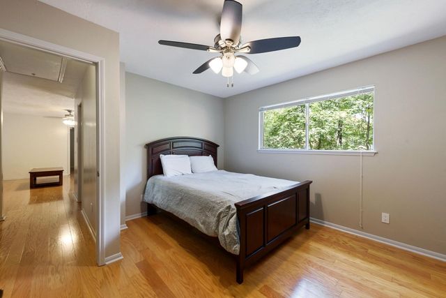 2824 S Logrun Circle, The Woodlands, TX 77380
