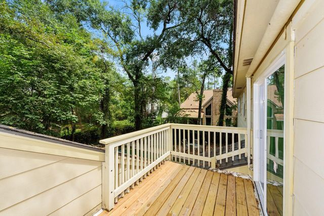 2824 S Logrun Circle, The Woodlands, TX 77380