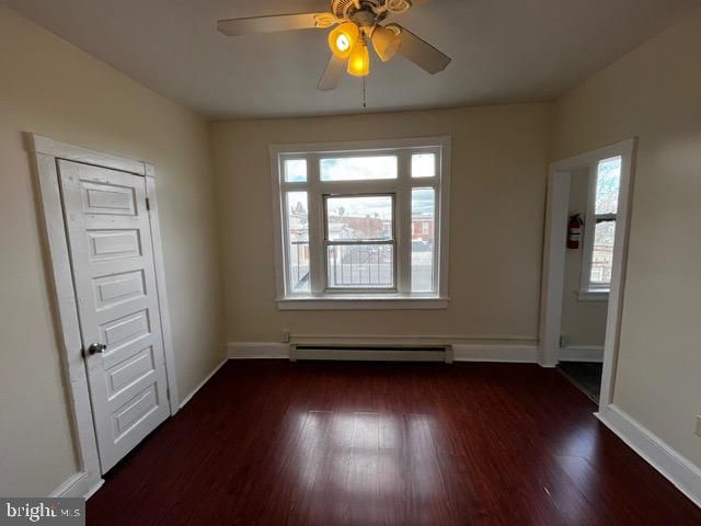 919 BUTTONWOOD ST, Reading, PA 19604