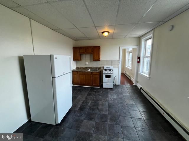 919 BUTTONWOOD ST, Reading, PA 19604