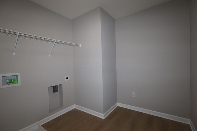 302 Reign Way, Pataskala, OH 43062