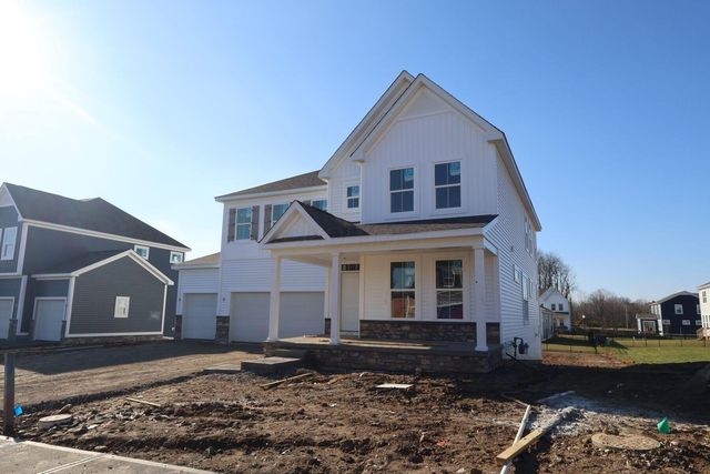 302 Reign Way, Pataskala, OH 43062