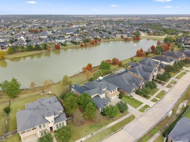 27826 Burnett Hills Lane, Fulshear, TX 77441