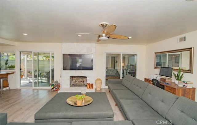 16457 Mount Newberry, Fountain Valley, CA 92708