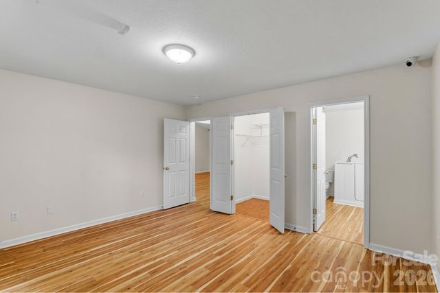 308 Wiltshire Circle, Fletcher, NC 28732