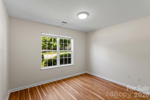 308 Wiltshire Circle, Fletcher, NC 28732