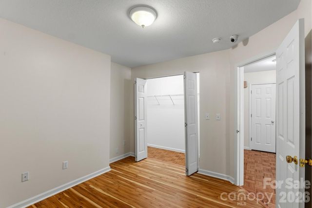 308 Wiltshire Circle, Fletcher, NC 28732