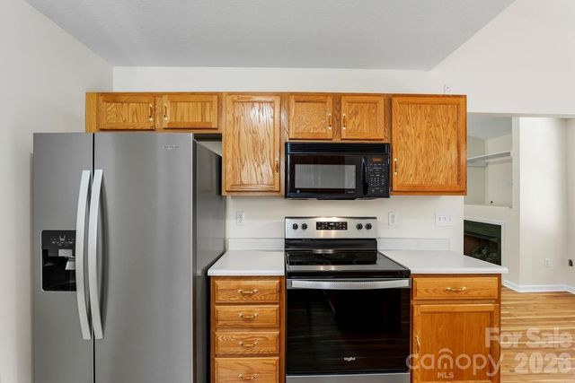 308 Wiltshire Circle, Fletcher, NC 28732