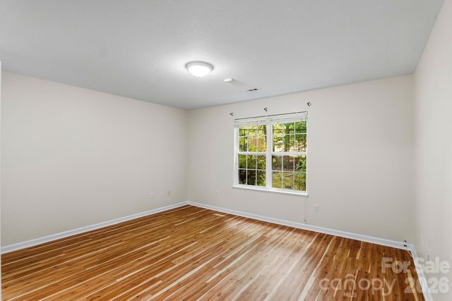 308 Wiltshire Circle, Fletcher, NC 28732