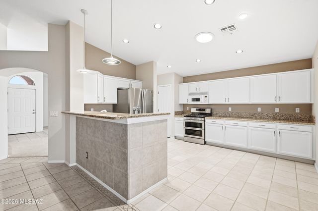 8859 E Maxwell Drive, Tucson, AZ 85747