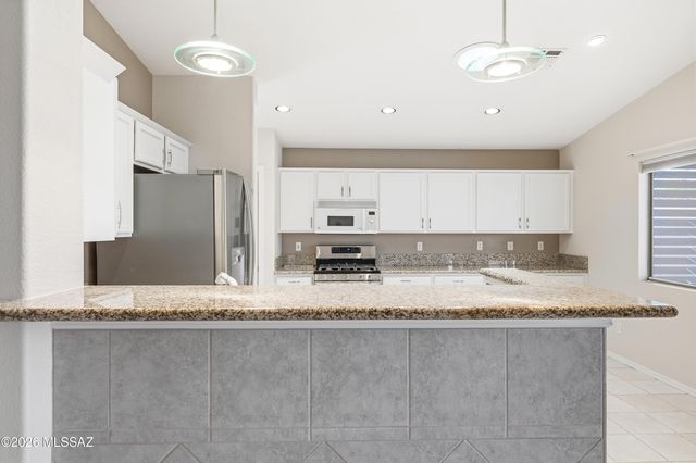 8859 E Maxwell Drive, Tucson, AZ 85747