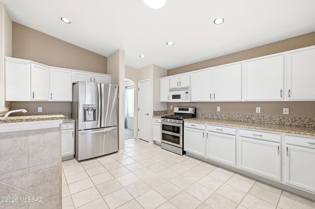8859 E Maxwell Drive, Tucson, AZ 85747