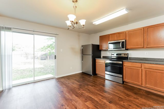7811 Caballo Canyon, San Antonio, TX 78244