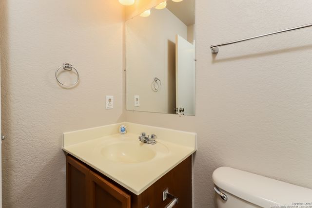 7811 Caballo Canyon, San Antonio, TX 78244