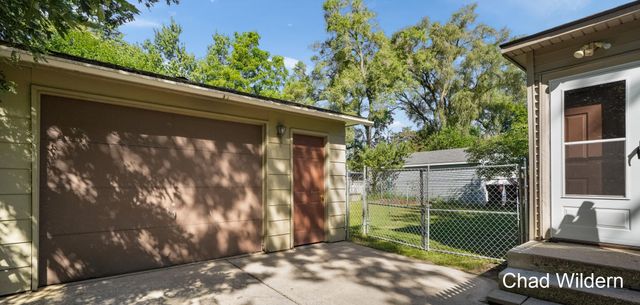 4229 Colby Avenue SW, Wyoming, MI 49509