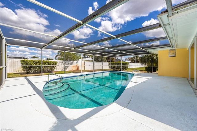 213 Richmond AVE S, Lehigh Acres, FL 33936