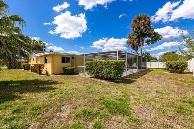213 Richmond AVE S, Lehigh Acres, FL 33936