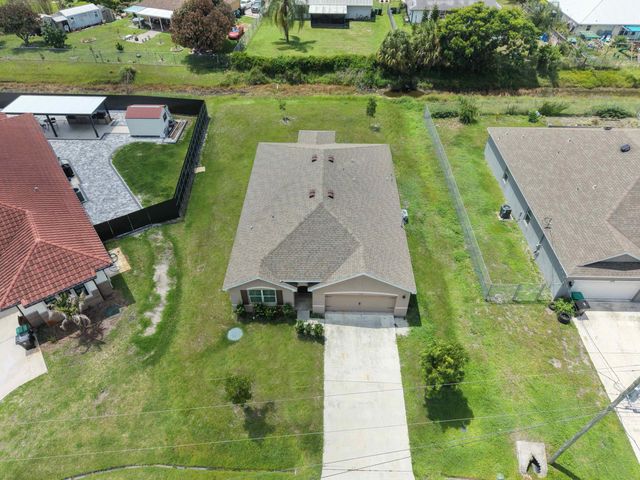 718 SW Crean Terrace SW, Port St. Lucie, Port St Lucie, FL 34953