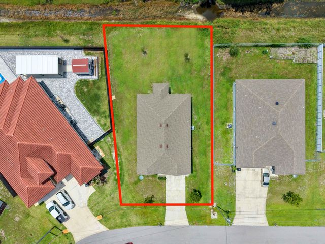 718 SW Crean Terrace SW, Port St. Lucie, Port St Lucie, FL 34953