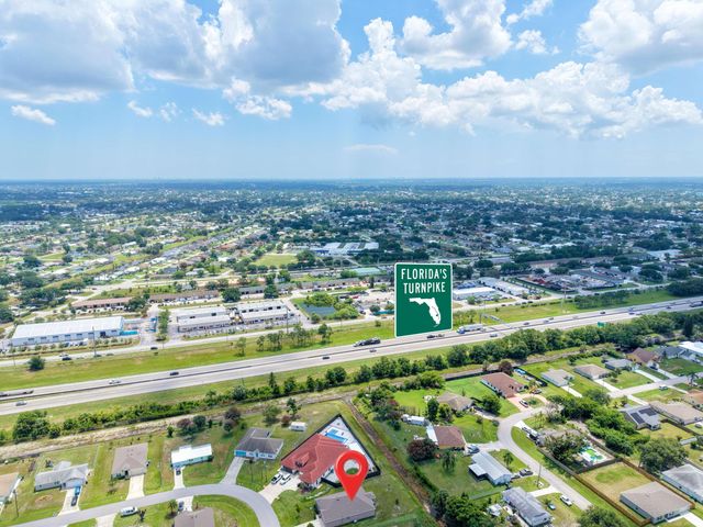 718 SW Crean Terrace SW, Port St. Lucie, Port St Lucie, FL 34953