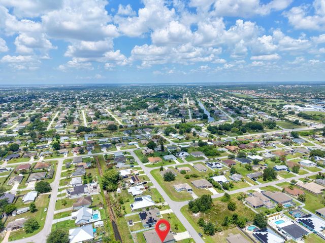 718 SW Crean Terrace SW, Port St. Lucie, Port St Lucie, FL 34953