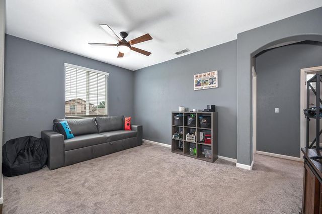 1895 Pyramid Creek Dr, Marysville, CA 95901