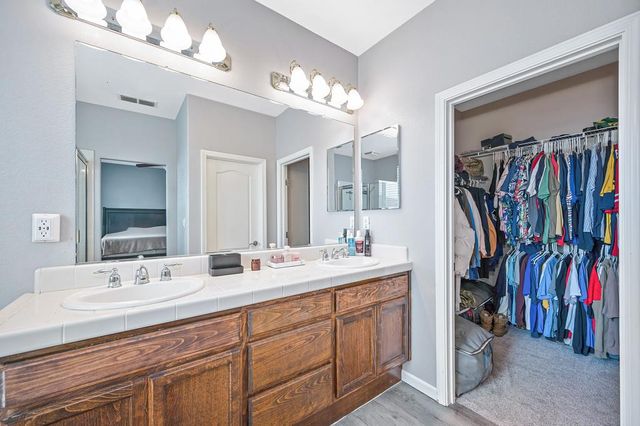 1895 Pyramid Creek Dr, Marysville, CA 95901