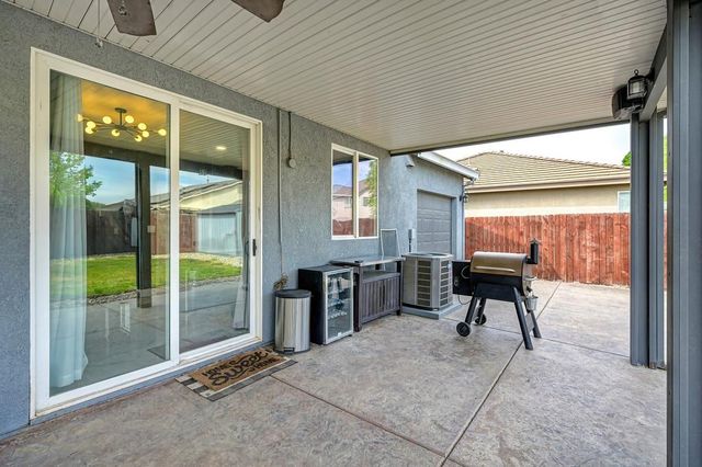 1895 Pyramid Creek Dr, Marysville, CA 95901