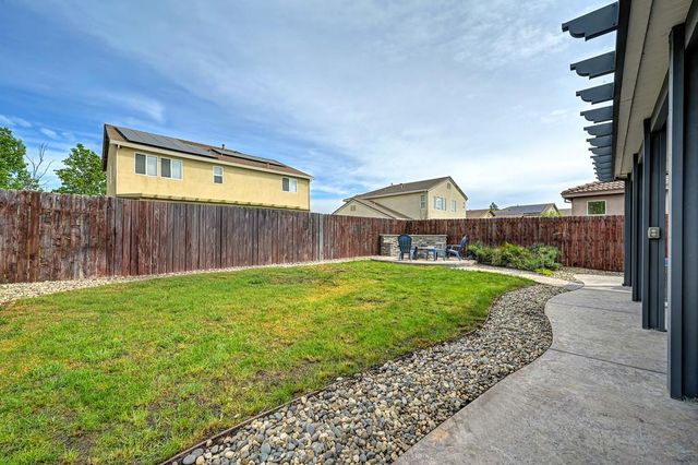 1895 Pyramid Creek Dr, Marysville, CA 95901