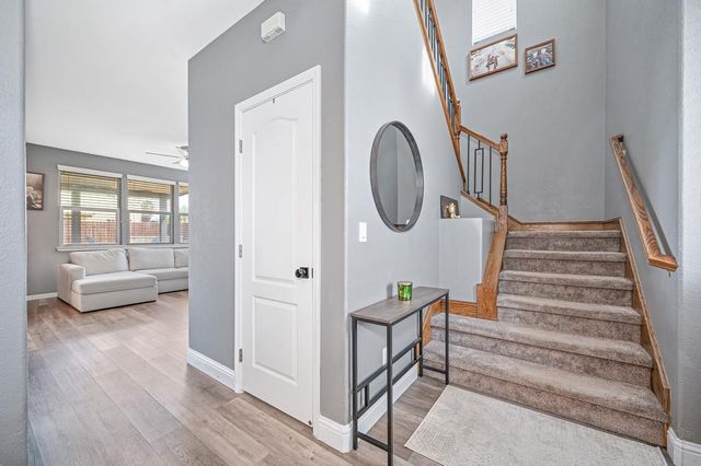 1895 Pyramid Creek Dr, Marysville, CA 95901