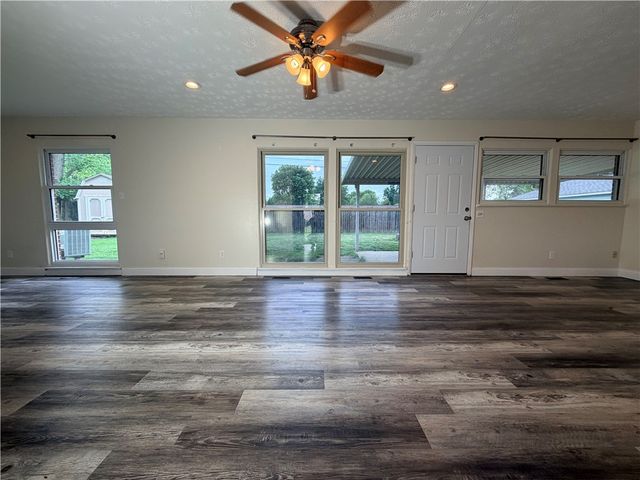 441 Townsend Place, Riverside, OH 45431
