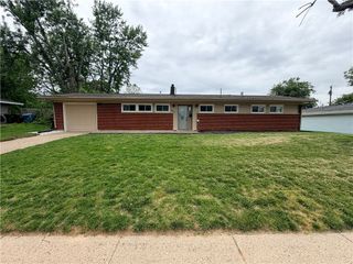 441 Townsend Place, Riverside, OH 45431