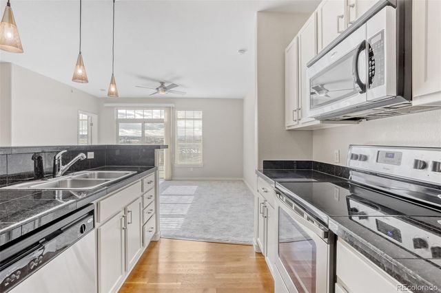 13456 Via Varra 411, Broomfield, CO 80020