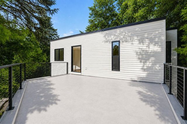 3907 Cricket Lane, Kalamazoo, MI 49008
