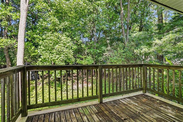 3907 Cricket Lane, Kalamazoo, MI 49008