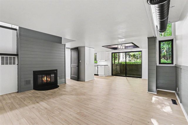 3907 Cricket Lane, Kalamazoo, MI 49008