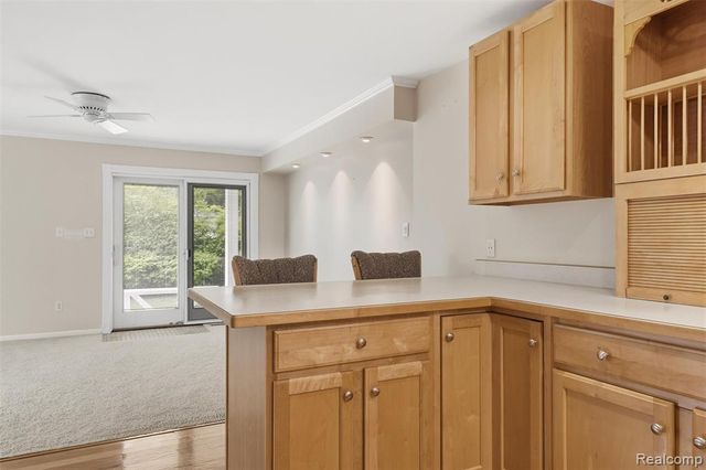 15965 Whitby Street, Livonia, MI 48154