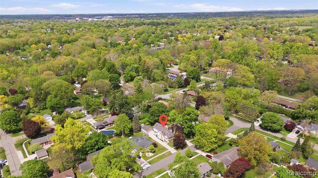 15965 Whitby Street, Livonia, MI 48154