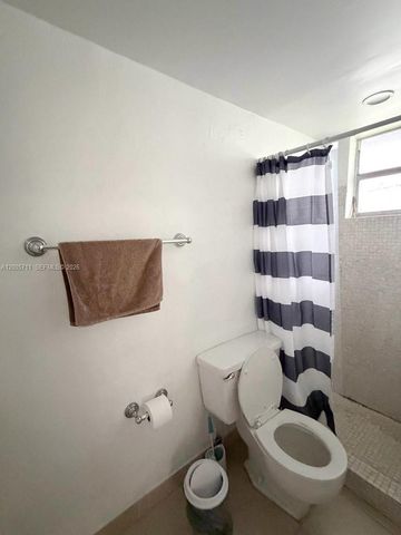 2921 NW 68th Ter 1, Sunrise, FL 33313